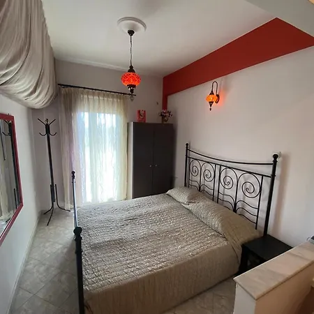 Afroditi Solarium/massage *